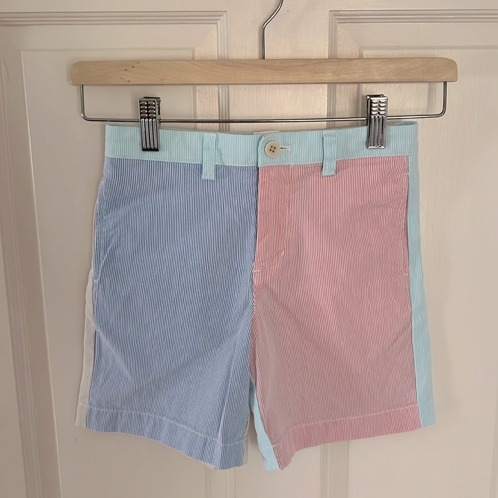 Vineyard Vines boys striped shorts